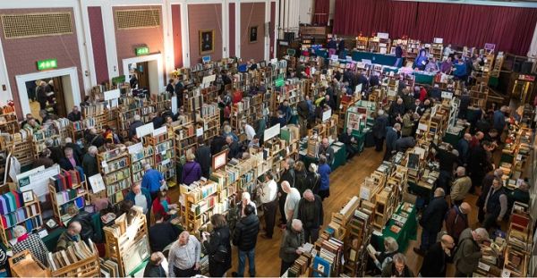 Az év első könyvfesztiválja