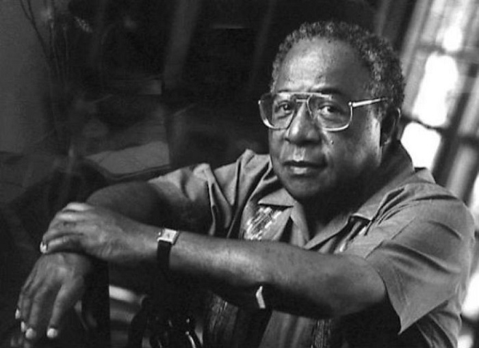 Alex Haley 100 esztendeje