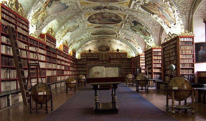 Prága ékköve, a Strahov kolostor könyvtára