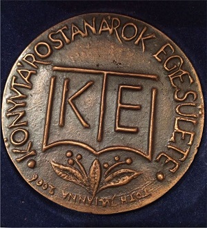 Emlékérmek három kategóriában