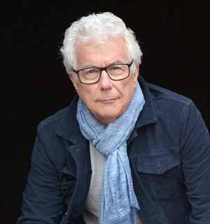 Ken Follett katedrálist épít