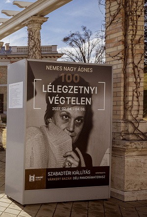 Lélegzetnyi végtelen 
